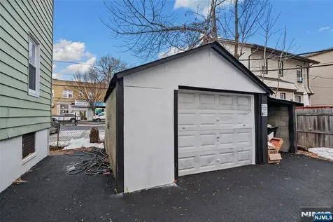 288 William East Orange NJ 07017