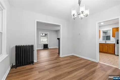 288 William East Orange NJ 07017