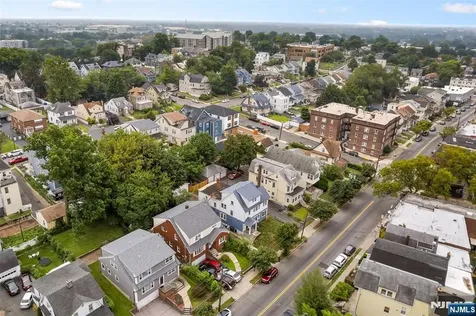 794 Stuyvesant Avenue Irvington NJ 07111