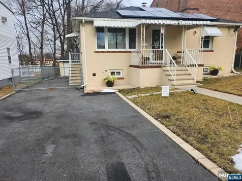 15 Webster Avenue Paterson NJ 07501