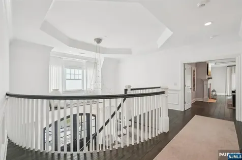 4 Mill Brook Lane Franklin Lakes NJ 07417