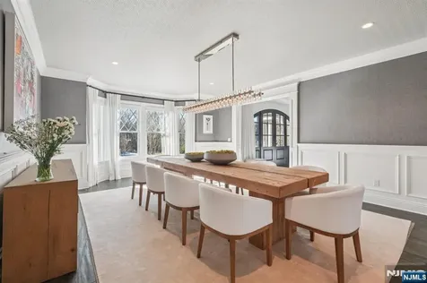 4 Mill Brook Lane Franklin Lakes NJ 07417