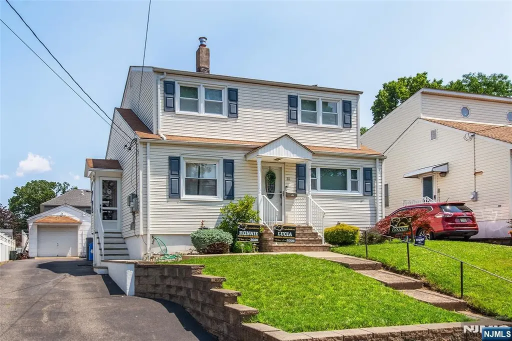 88 Ozone Avenue Cedar Grove NJ 07009