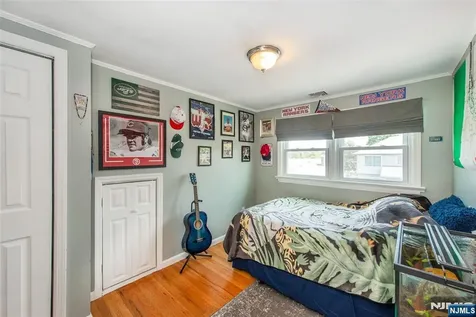 88 Ozone Avenue Cedar Grove NJ 07009