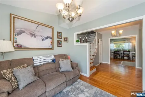 88 Ozone Avenue Cedar Grove NJ 07009