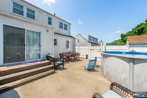 88 Ozone Avenue Cedar Grove NJ 07009