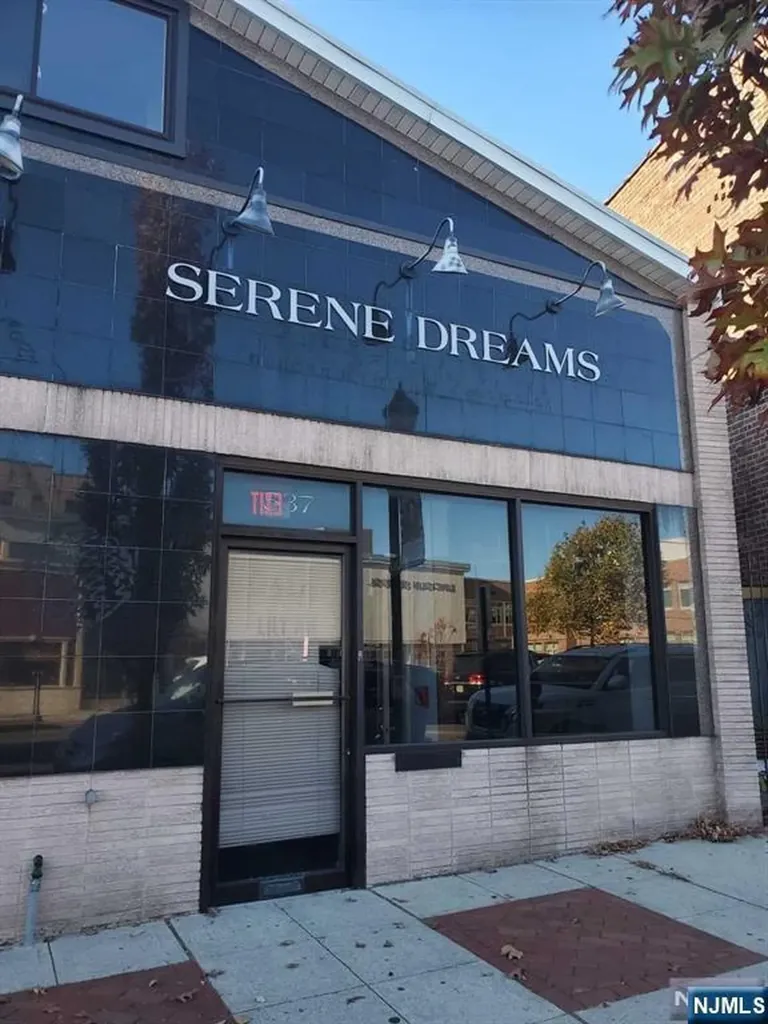 537 Kearny Avenue Kearny NJ 07032