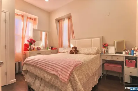 14-16 Fuller Place Irvington NJ 07111