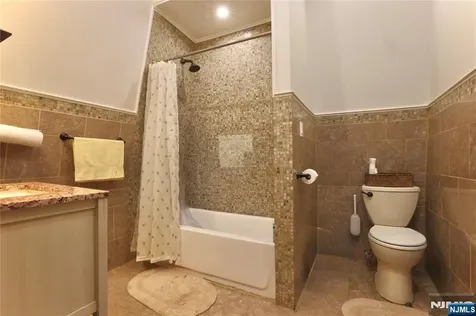 14-16 Fuller Place Irvington NJ 07111