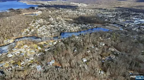 Shady Wanaque NJ 07420