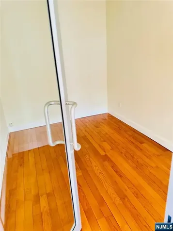 1646 Center Avenue Fort Lee NJ 07024