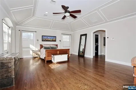 3 London Court Woodcliff Lake NJ 07677