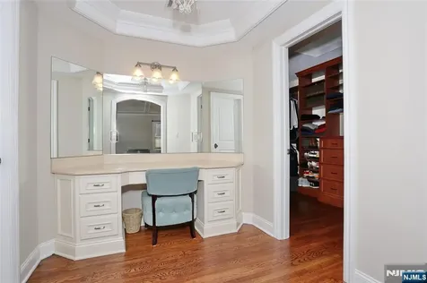3 London Court Woodcliff Lake NJ 07677