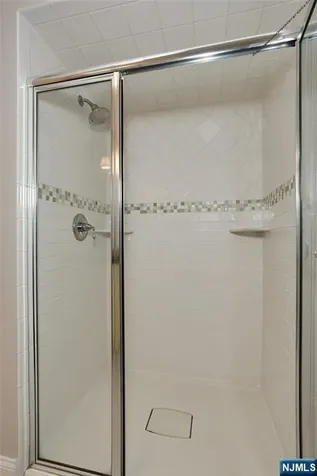 3 London Court Woodcliff Lake NJ 07677