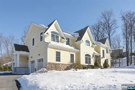 3 London Court Woodcliff Lake NJ 07677
