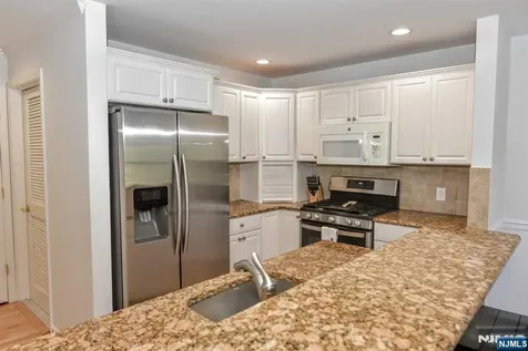 203 Central Park Place Ramsey NJ 07446