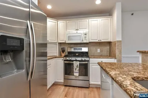 203 Central Park Place Ramsey NJ 07446