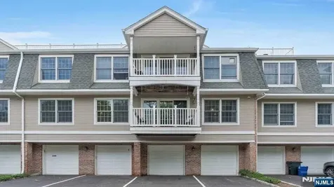 203 Central Park Place Ramsey NJ 07446