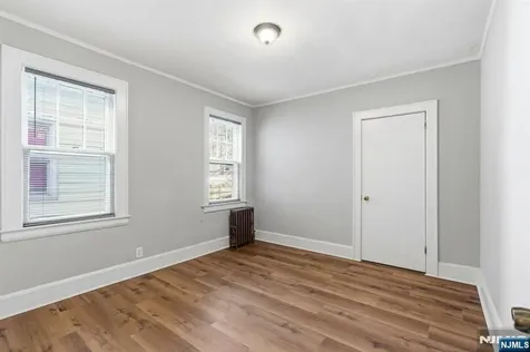 15-17 Valley Street Newark NJ 07106