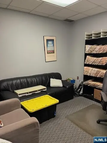16 Arcadian Way Paramus NJ 07652