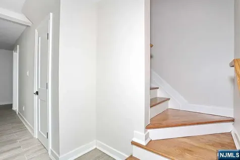 21 E Clinton Avenue Bergenfield NJ 07621