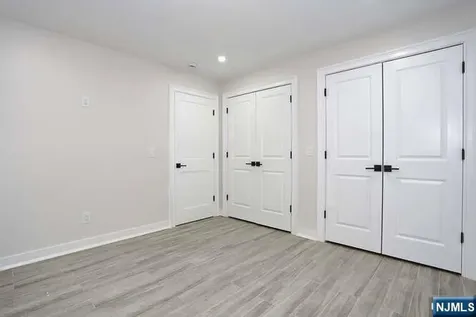 21 E Clinton Avenue Bergenfield NJ 07621