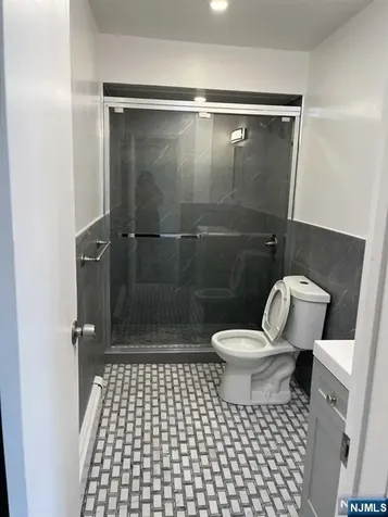 217-221 Park Avenue Paterson NJ 07501