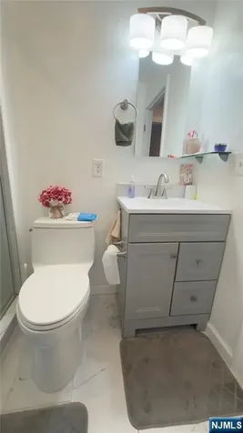 246 Harding Avenue Clifton NJ 07011