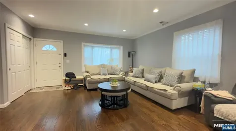 246 Harding Avenue Clifton NJ 07011
