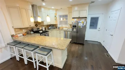 246 Harding Avenue Clifton NJ 07011