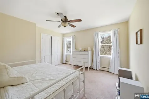 11 Osborne Court Mahwah NJ 07430
