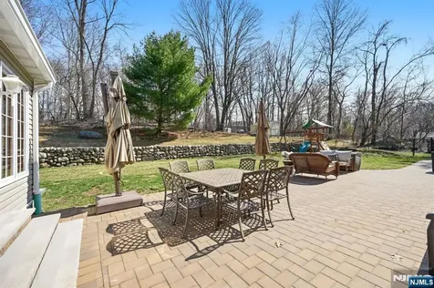 11 Osborne Court Mahwah NJ 07430