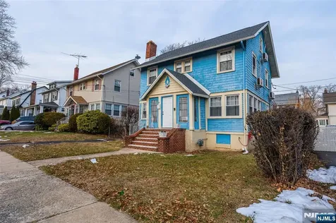61-63 Keer Newark NJ 07112