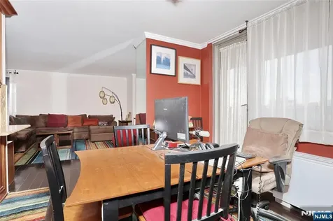 6040 Boulevard West New York NJ 07093