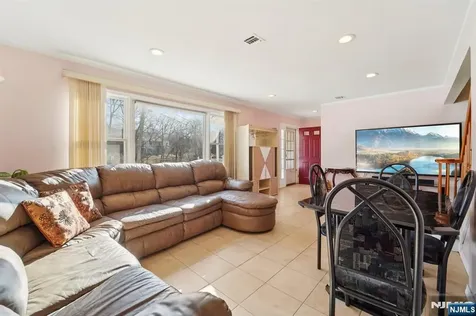 200 West Street Englewood NJ 07631