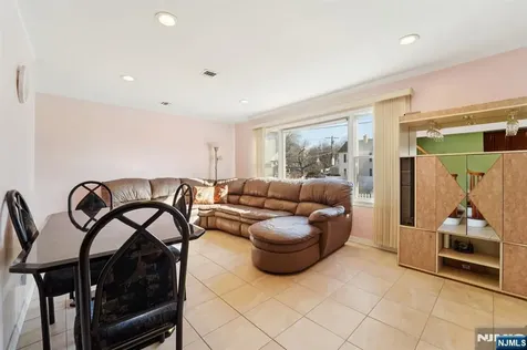 200 West Street Englewood NJ 07631