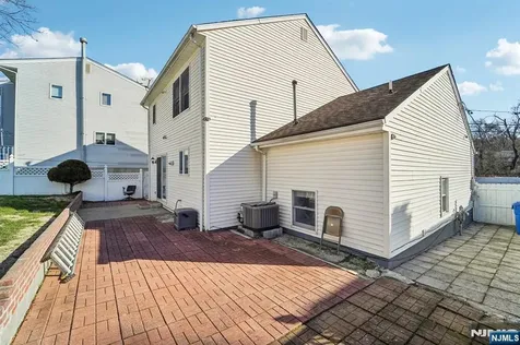 200 West Street Englewood NJ 07631