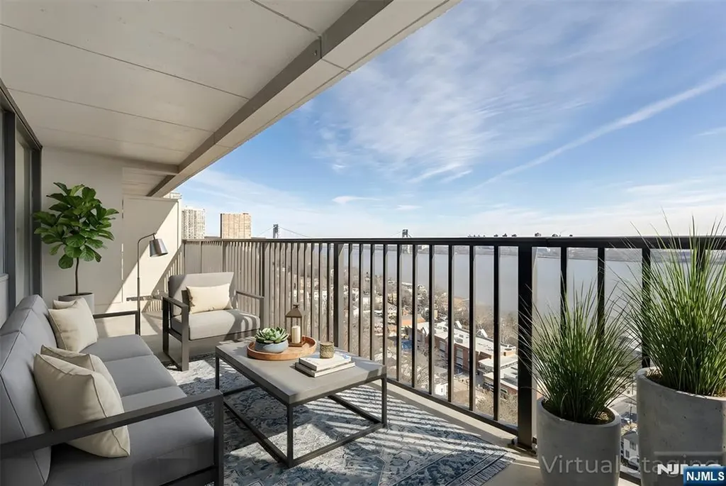 3 Horizon Road Fort Lee NJ 07024