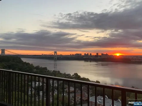 3 Horizon Road Fort Lee NJ 07024