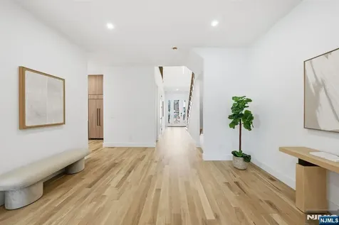 5 Cedar Court Demarest NJ 07627