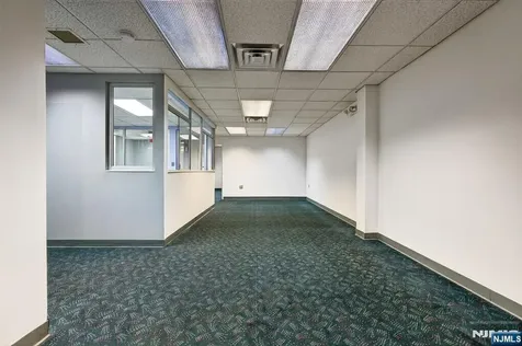 500 Piermont Road Closter NJ 07624
