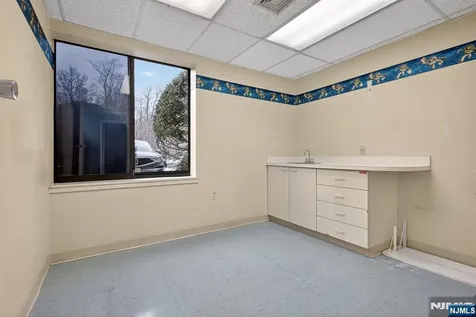 500 Piermont Road Closter NJ 07624