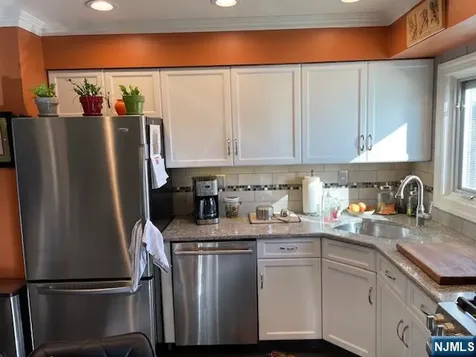 82 Herrick Street East Rutherford NJ 07073