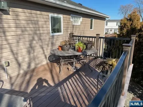 82 Herrick Street East Rutherford NJ 07073