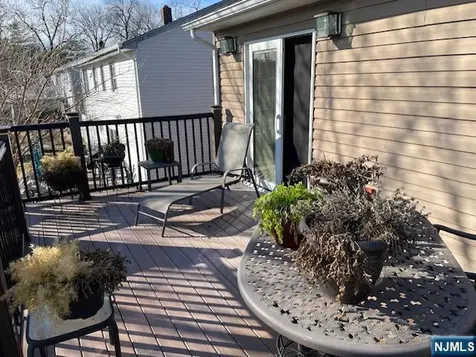 82 Herrick Street East Rutherford NJ 07073