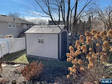 82 Herrick Street East Rutherford NJ 07073