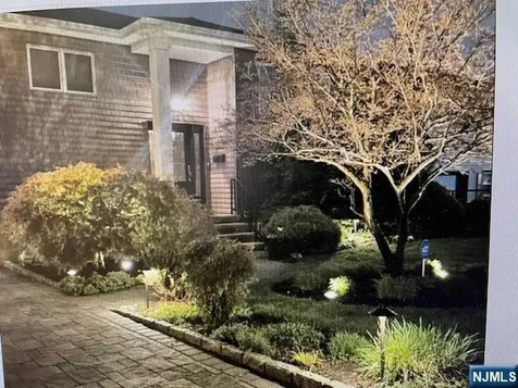 82 Herrick Street East Rutherford NJ 07073