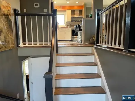 82 Herrick Street East Rutherford NJ 07073