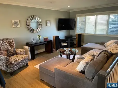 82 Herrick Street East Rutherford NJ 07073
