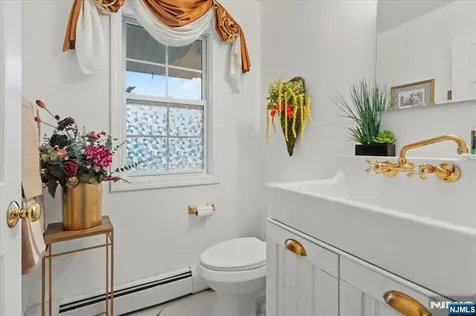 22 Cherbourg Drive West Milford NJ 07480